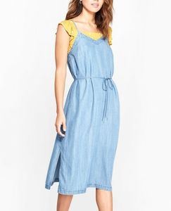 💛 Chambray Denim Midi Dress